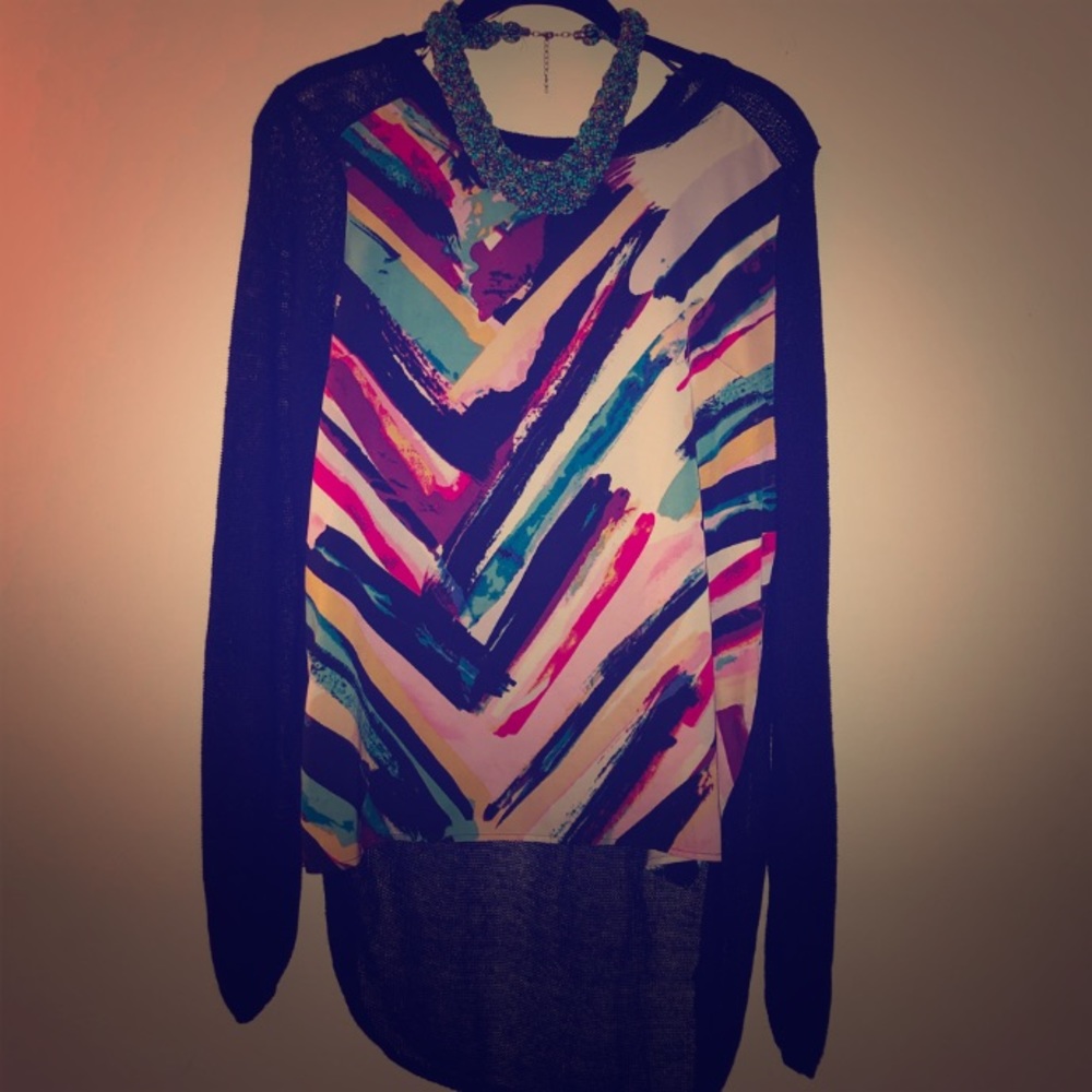 Blouse - Picture 2 of 5